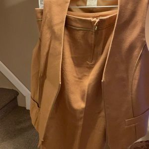 Nice 2 piece cropped pants side zipper w/ vest  fully lined goes w/ boots